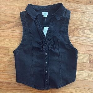 Urban Outfitters BDG black denim vest size medium